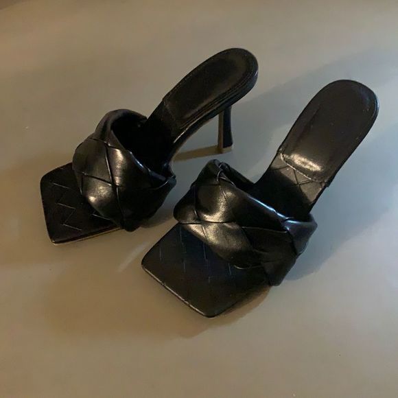 Shoes - Bottega dupe - black - size 5